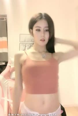 恩熙熙高颜值网红妹子热舞慢慢脱掉自摸，全裸翘起屁股掰开粉穴非常诱人