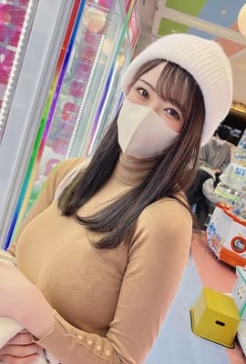 第一枪！ ！还参加义工活动的大胸福利系学生…解放禁欲生活，在性欲旺盛的F罩杯美艳身体里射出精液！!