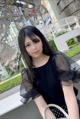 首次亮相！ ！还没有谈过恋爱，不习惯男人的天真女大学生。!