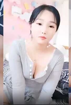 【直播精选】丰满身材大屁股妹子和男友双人啪1