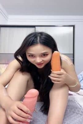 【蓝冰妖妖】美乳邻家！多天美乳姐姐跳蛋震骚逼大尺度秀_2