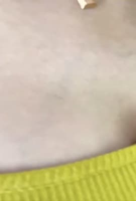 极品身材反差婊御姐【叶子】复出最新合集【4】黑丝M腿制服诱惑_户外露出啪啪，长腿翘臀女神在大鸡巴下姿意承欢！