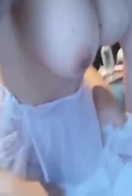 巨乳萌妹子破处记录